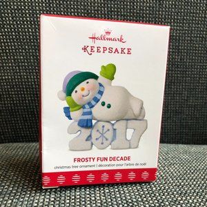 Hallmark Keepsake - Frosty Fun Decade 2017